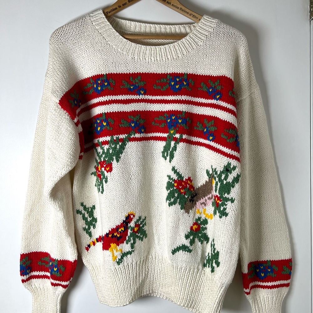 Vintage Y2K Floral and Bird Knit Cotton Granny Sweater M White Multi Whimsical